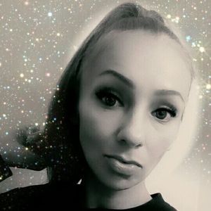 Meet your Posher, Mel